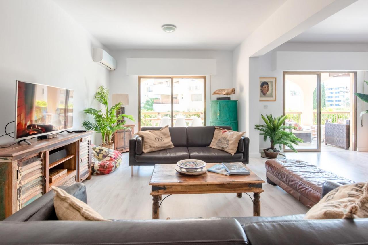 Sun City Apartment Limassol Luaran gambar